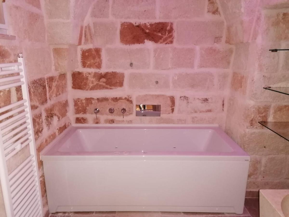 Overseas Pool Villa *
