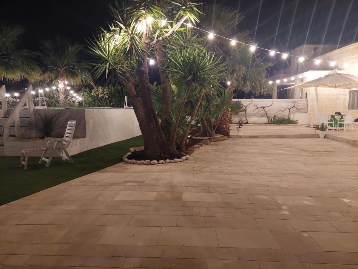 Overseas Pool Villa *